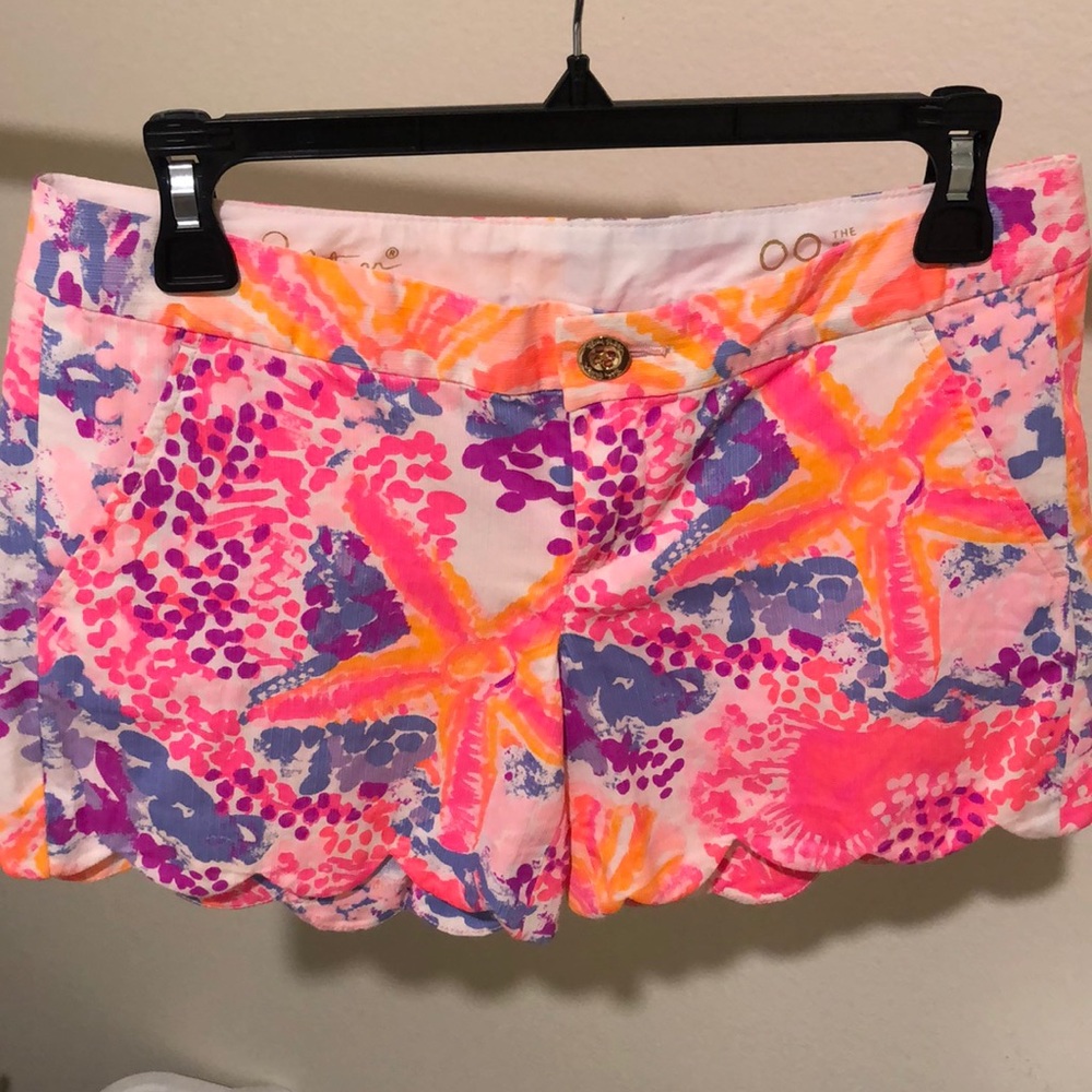 Lily Pulitzer Size 00, 5” inseam Buttercup Short